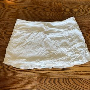 Lululemon White Tennis Skirt | Size 8